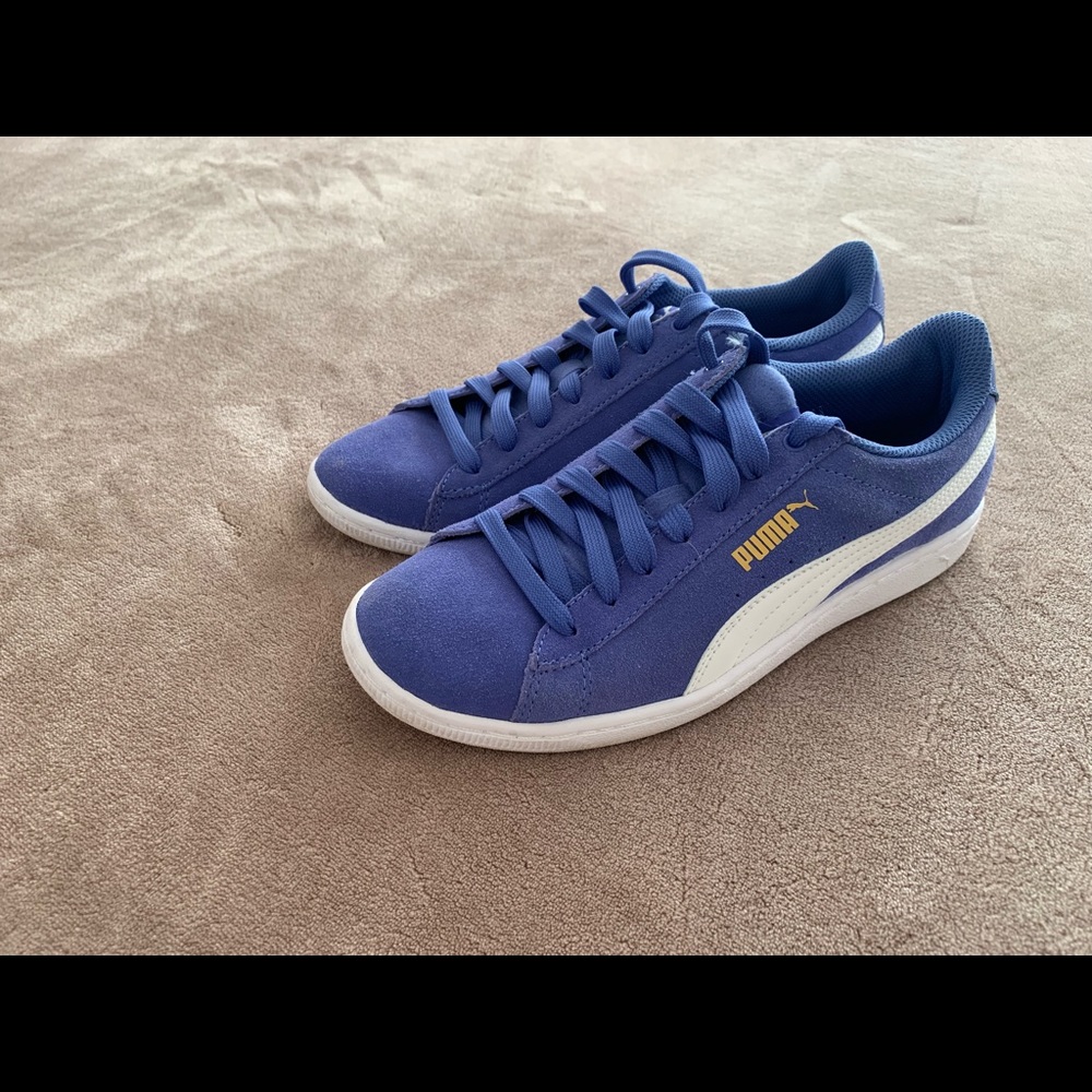 Puma sneakers
